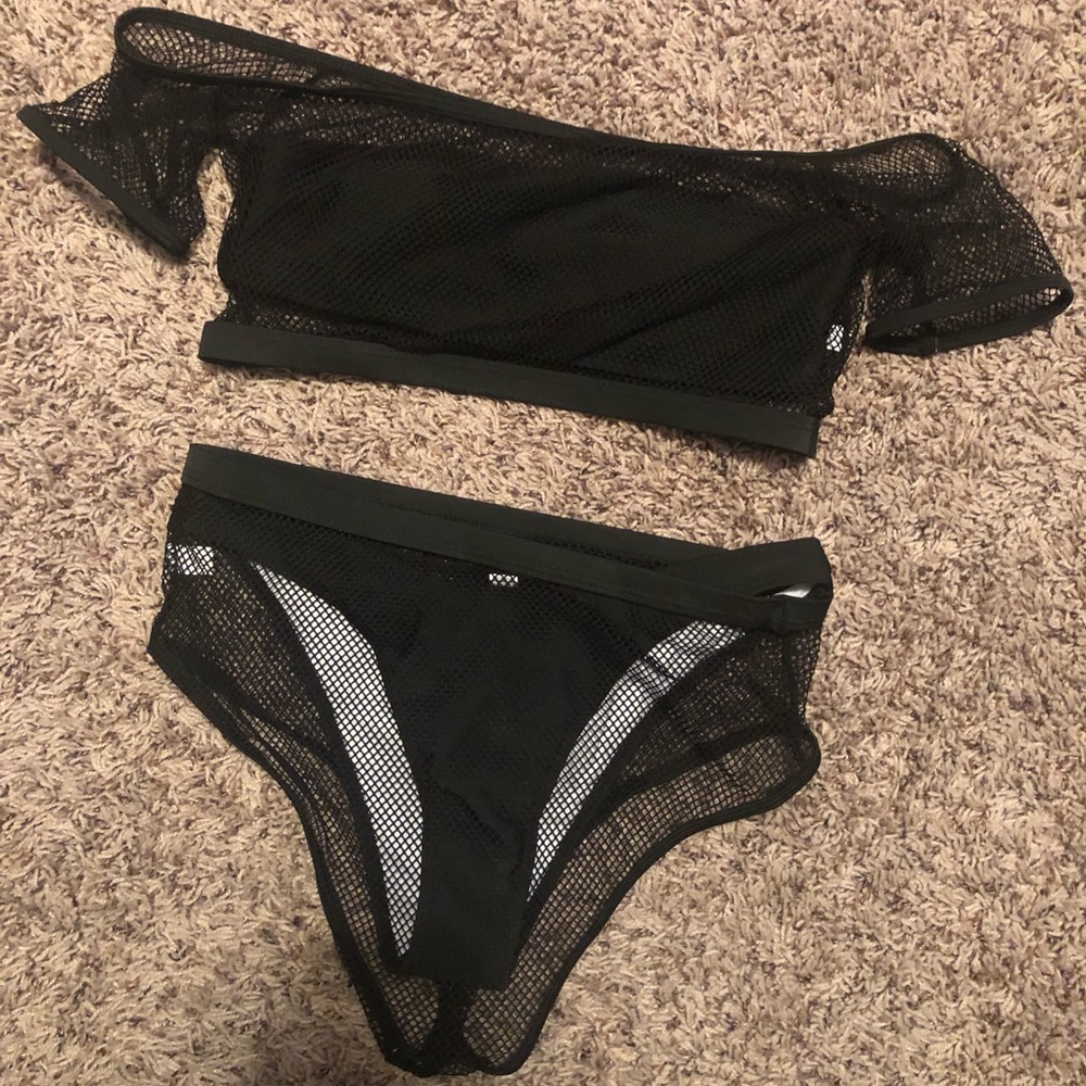 black mesh bathing suit size:M